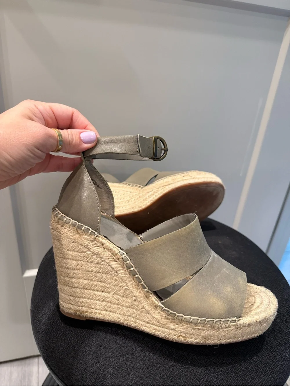 N/A comfortable wedge